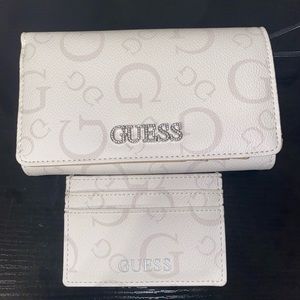 Guess Wristlet and Cardholder Bundle
